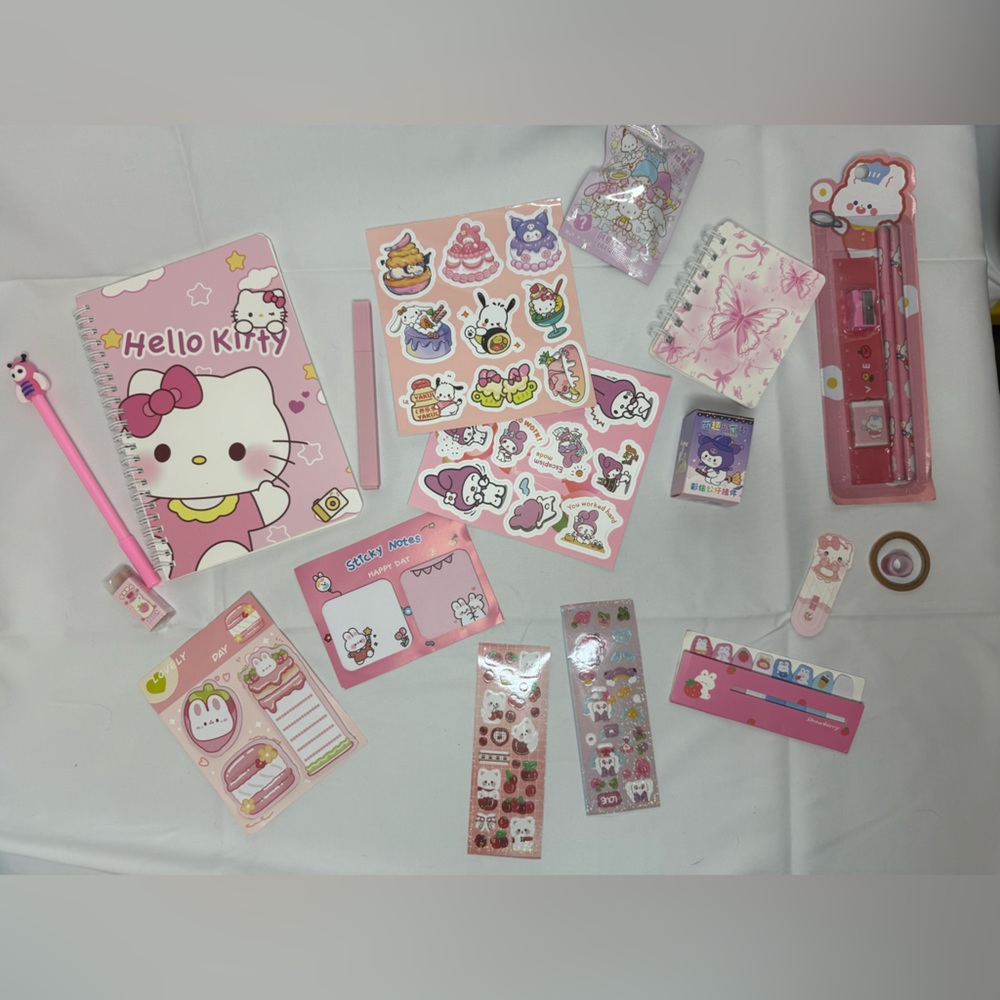 Sanrio/Pink Stationery Set